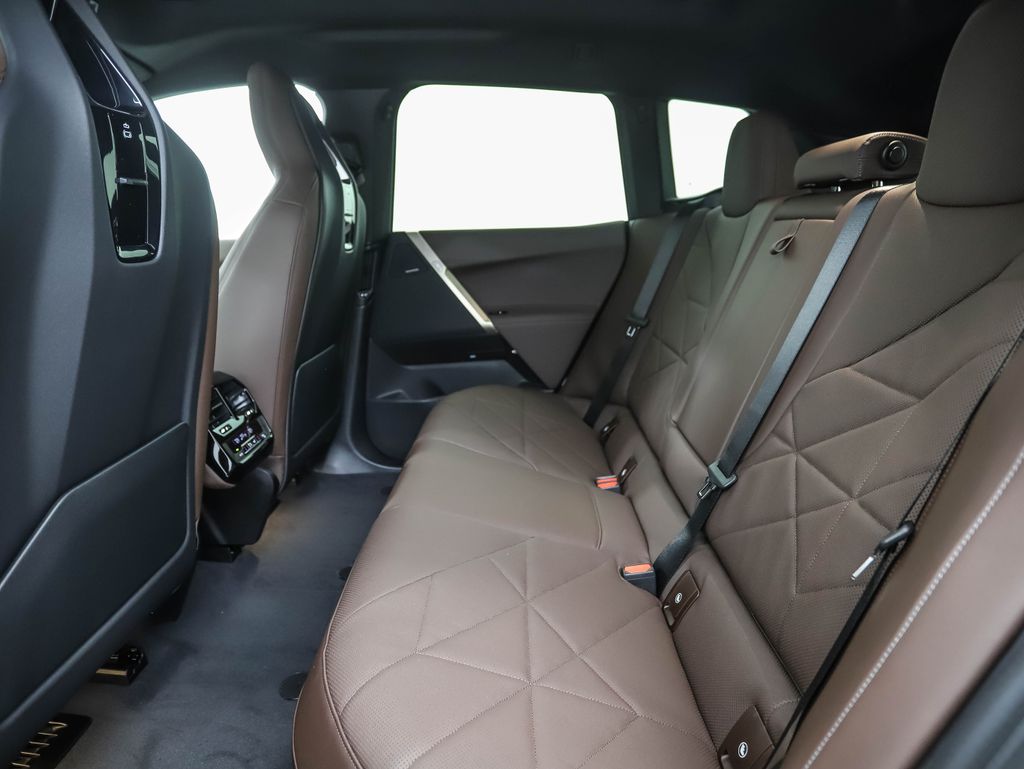 Thumbnail: 2026 BMW iX - 22