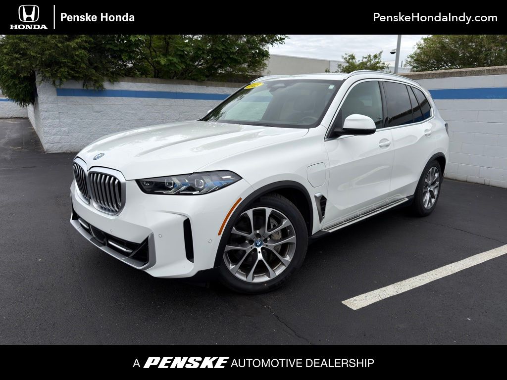 Thumbnail: 2025 BMW X5 - 1