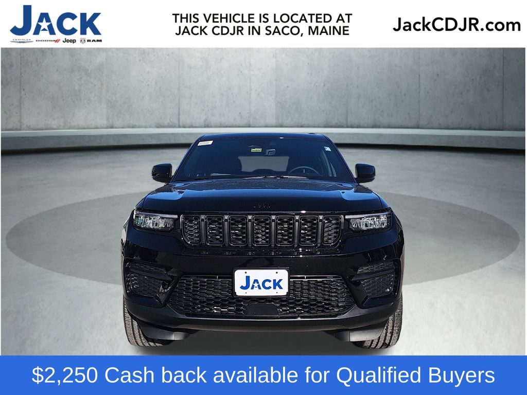 2025 Jeep Grand Cherokee Altitude's photo