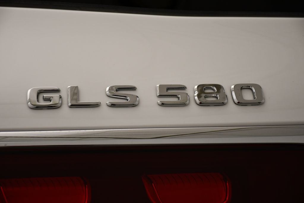 Thumbnail: 2026 Mercedes-Benz GLS - 9