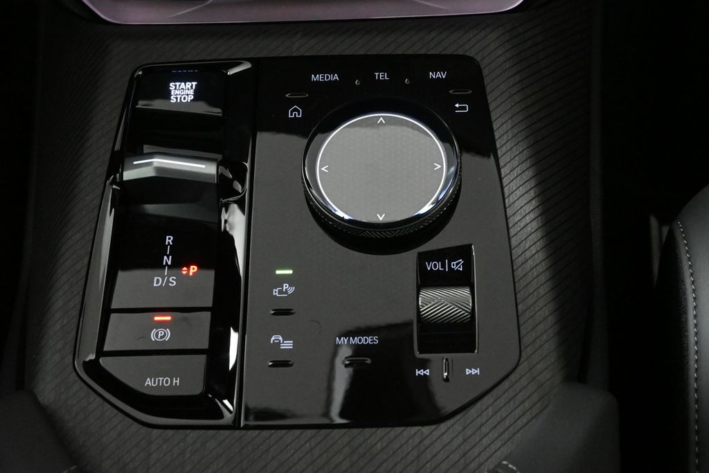 Thumbnail: 2026 BMW X3 - 22