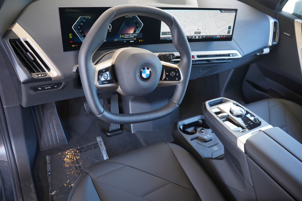 Thumbnail: 2026 BMW iX - 13