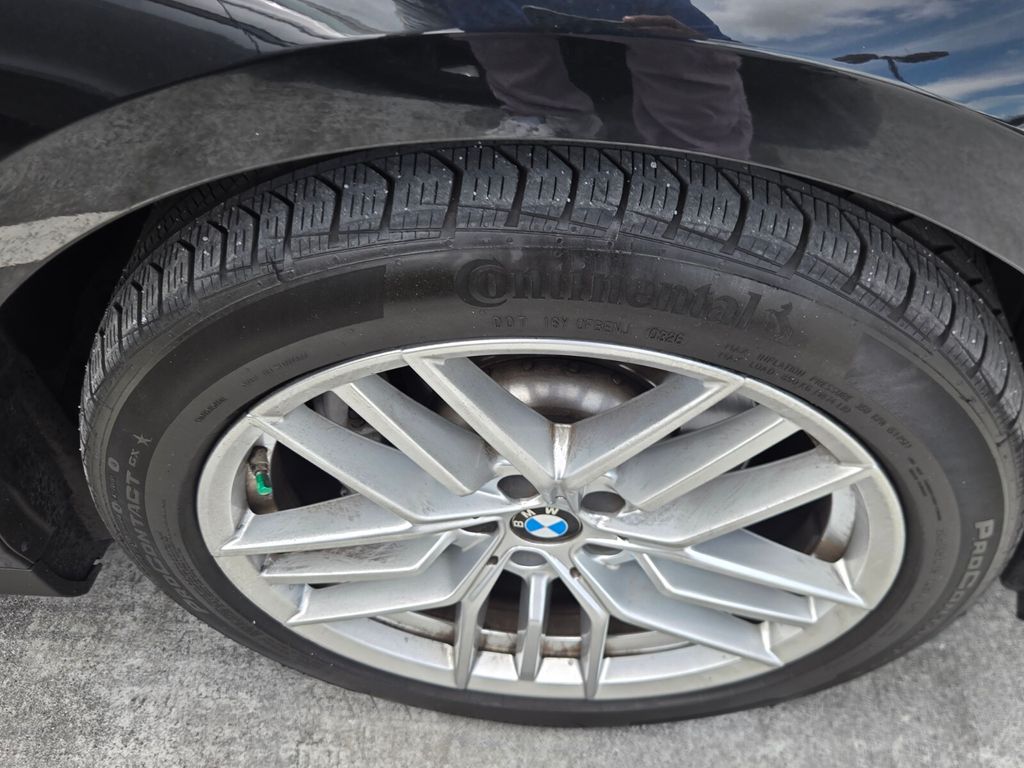 2025 BMW 5 Series - $34,685