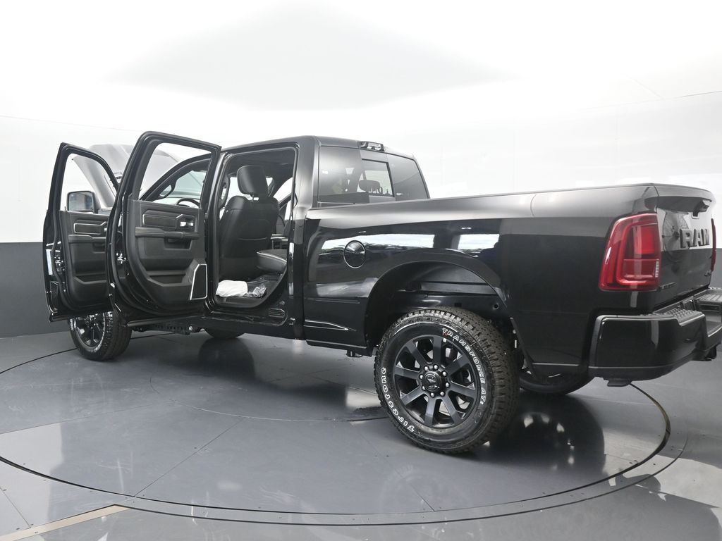 New 2026 Diamond Black Crystal Pearlcoat Ram Laramie image 73
