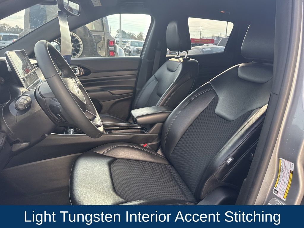 2022 Jeep Compass Altitude FWD