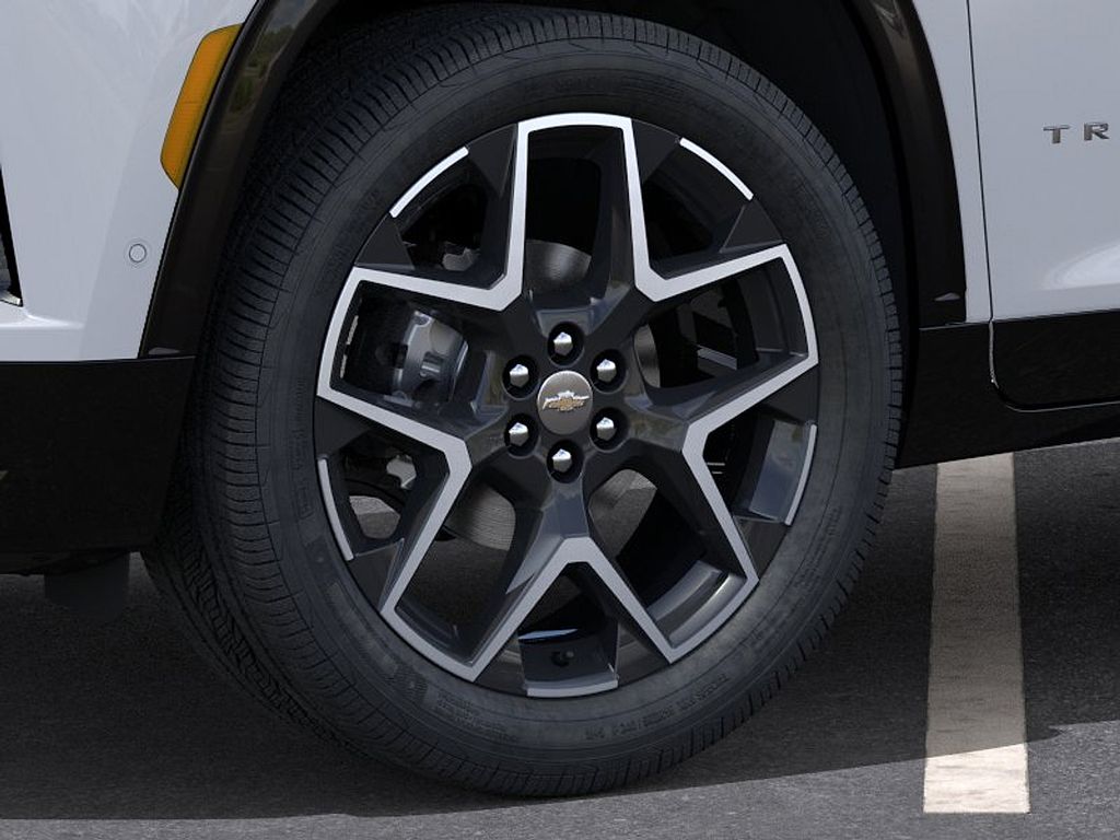 2026 Chevrolet Traverse High Country White at Klick Lewis Buick Chevrolet
