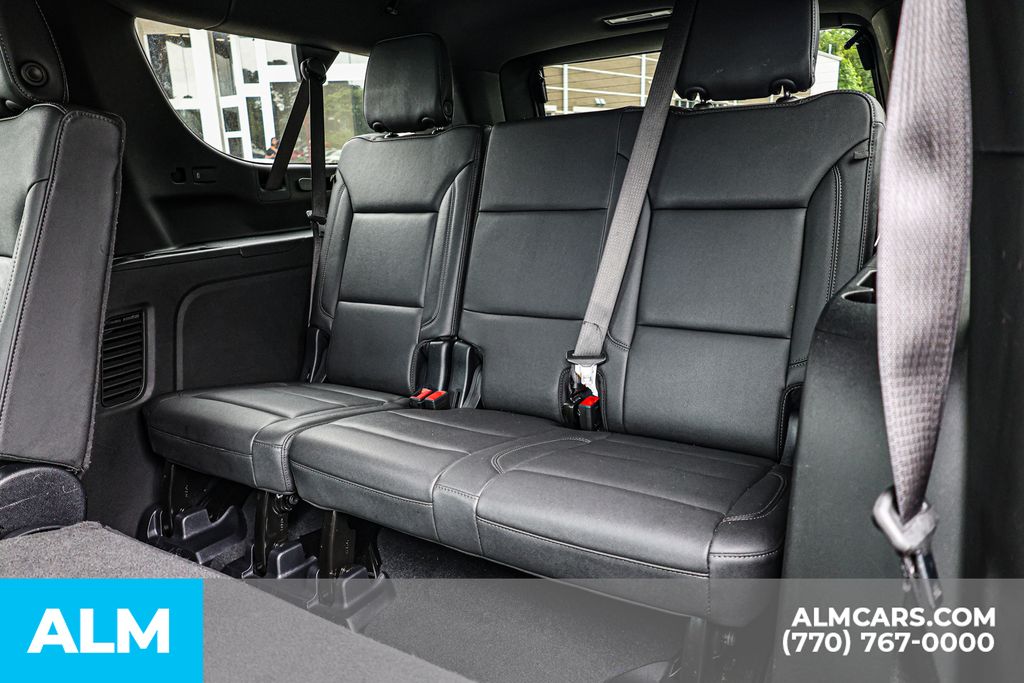 Used 2025 Black Chevrolet Z71 image 21