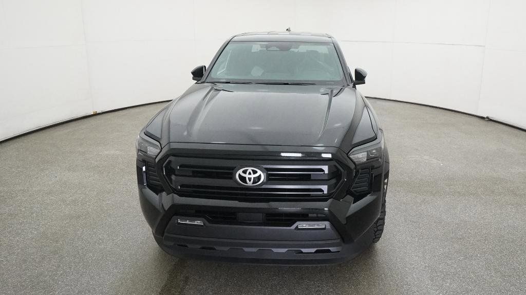 Thumbnail: 2025 Toyota Tacoma - 11