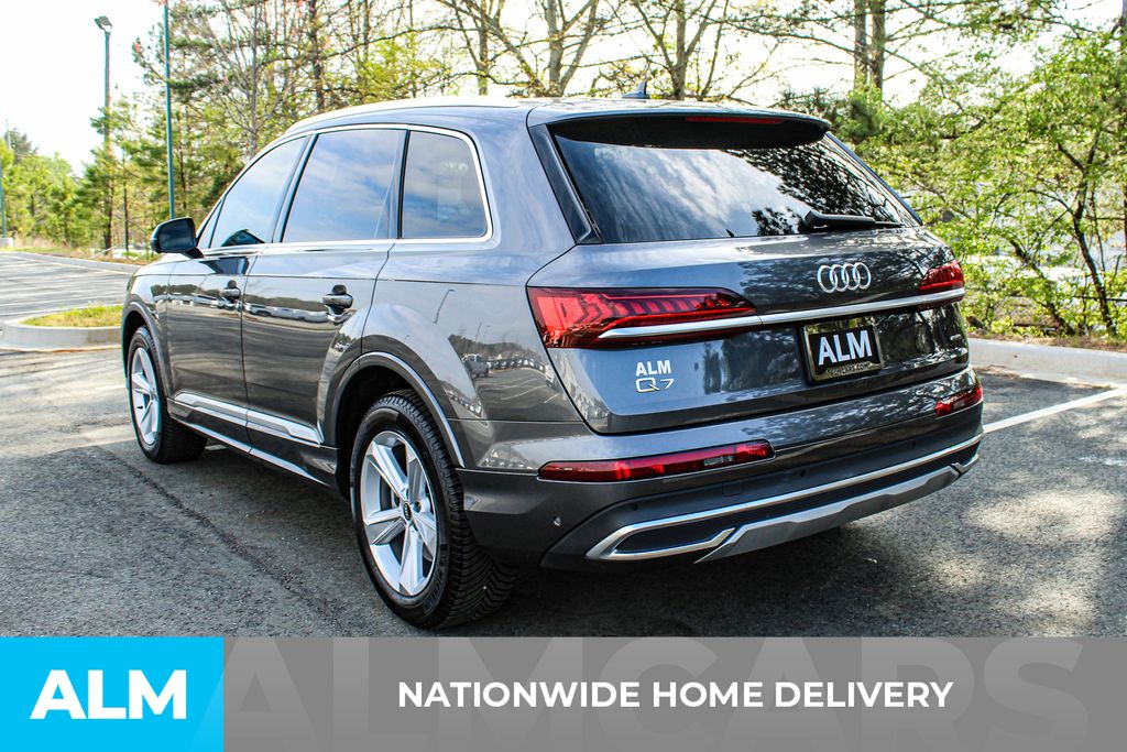 Used 2021 Gray Audi 55 Premium image 5