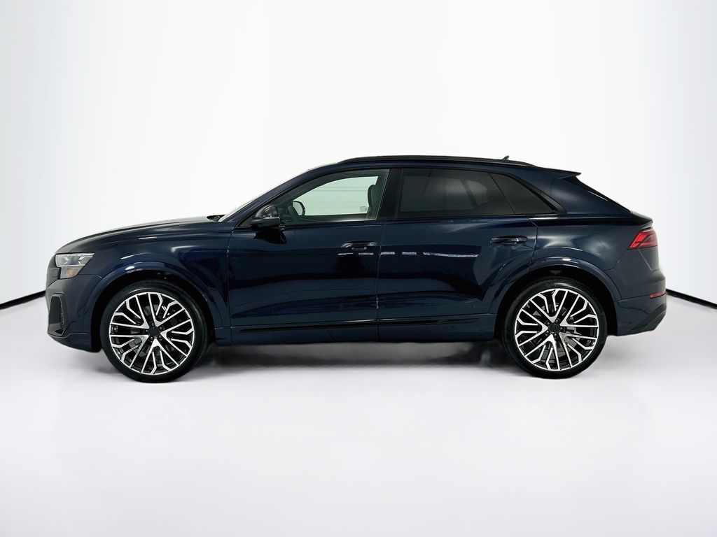 Thumbnail: 2026 Audi SQ8 - 8