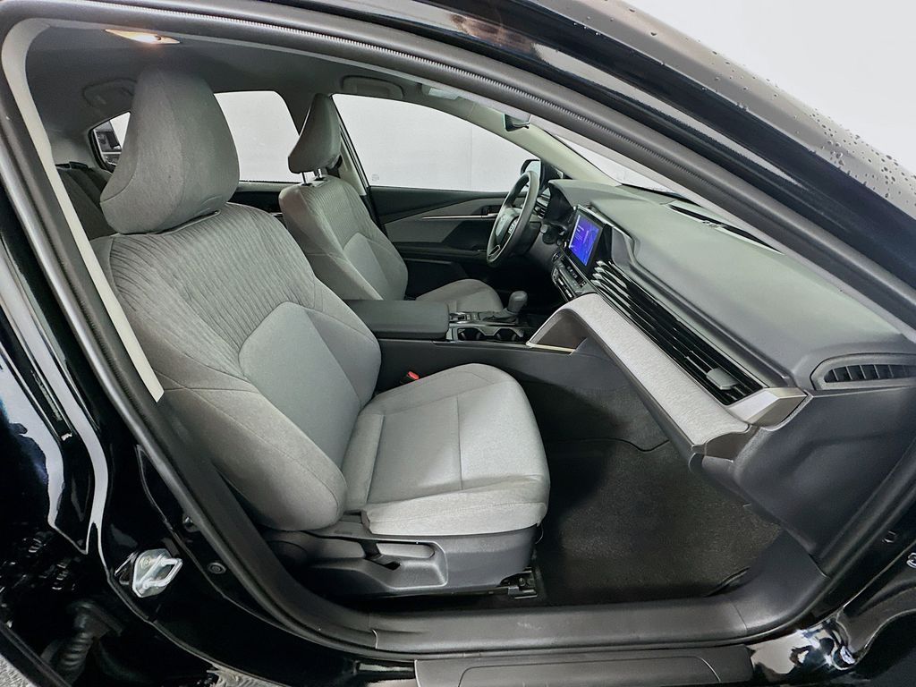 Thumbnail: 2026 Toyota Camry - 28