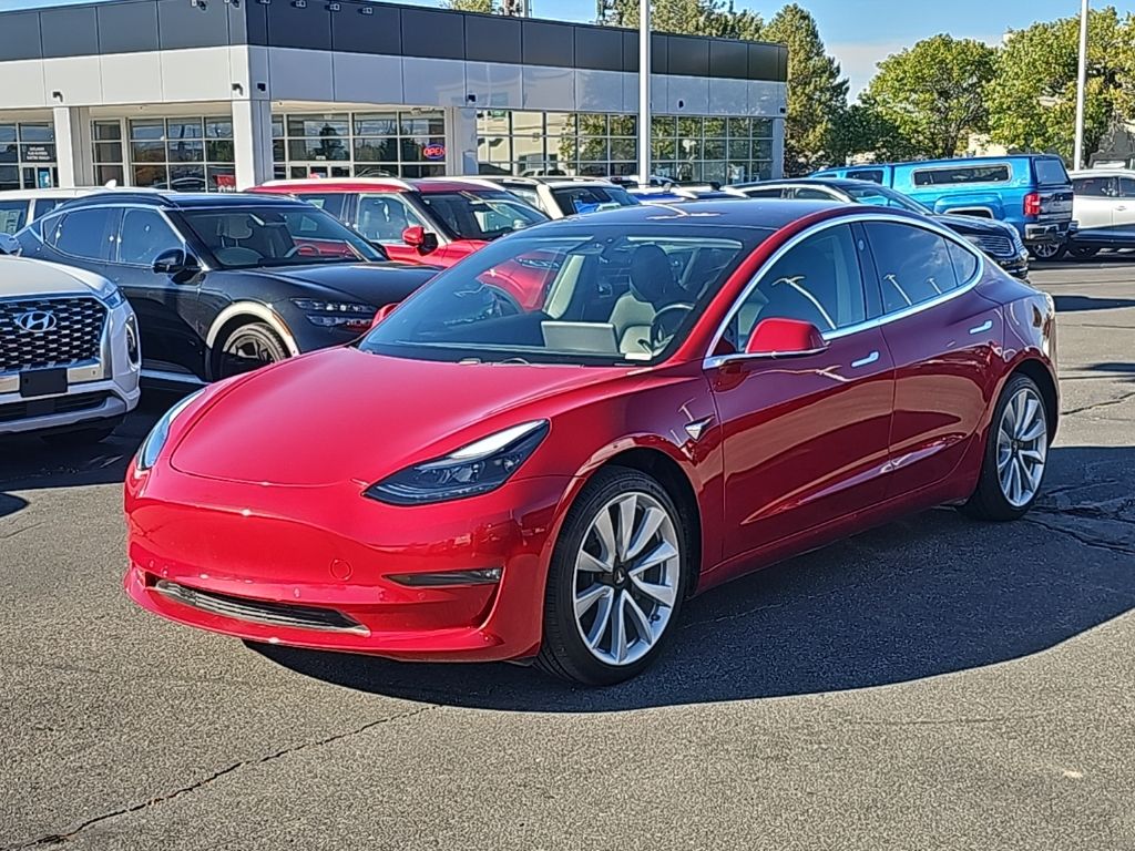 2018 Tesla Model 3  4