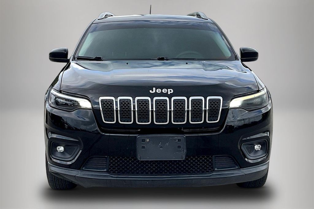 Used 2019 Jeep Cherokee Latitude 4D Sport Utility