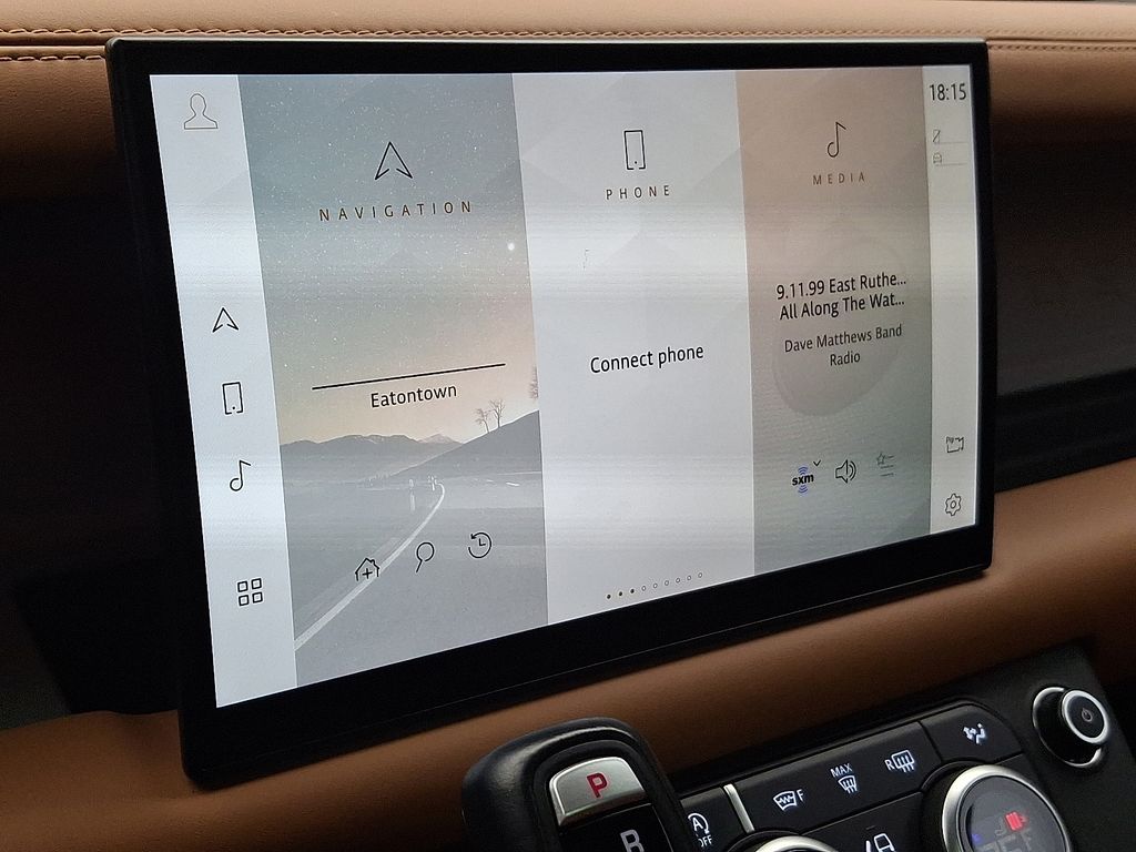 Thumbnail: 2023 Land Rover Defender - 25