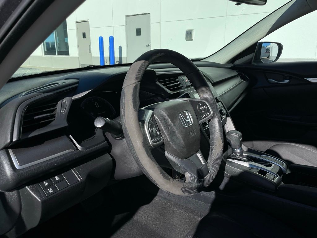 Thumbnail: 2016 Honda Civic - 26