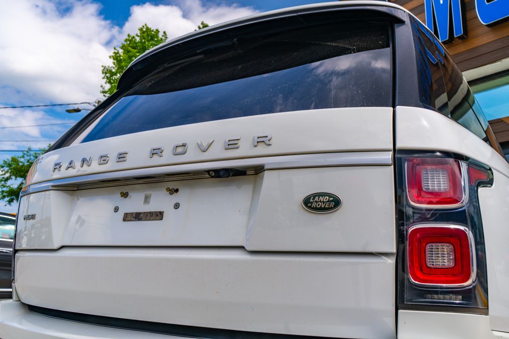 2018 Land Rover Range Rover 3.0L V6 Supercharged HSE White at Genesis of Spring