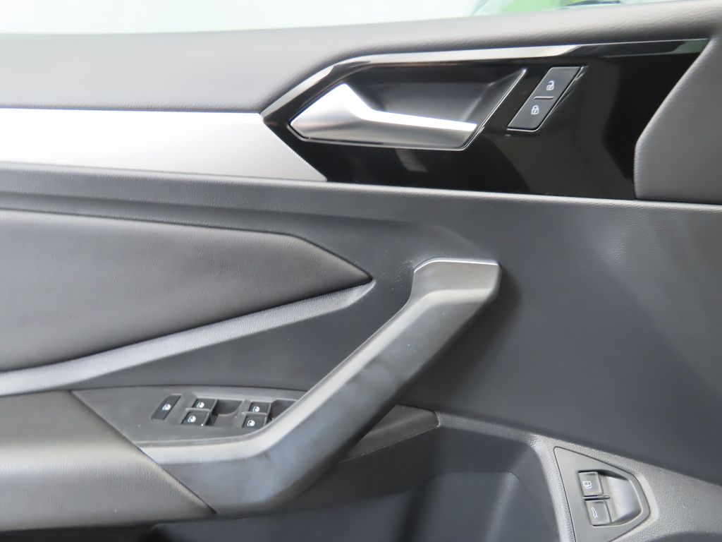 2021 Volkswagen Jetta R-Line 24