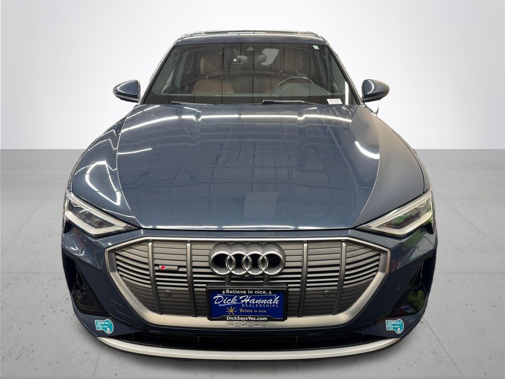 2022 Audi e-tron Sportback S line Premium Plus