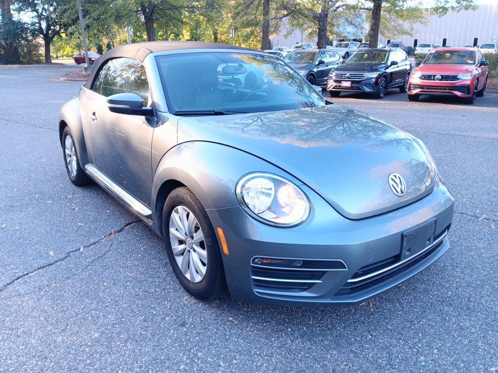 2018 Volkswagen Beetle  7