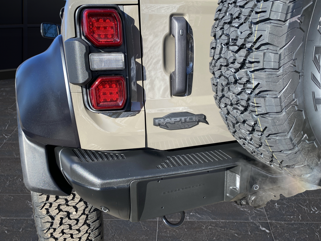 New 2025 Marsh Gray Ford Raptor image 46