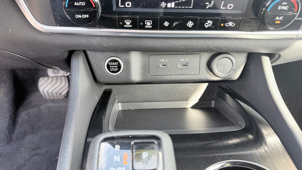 Used 2023 Nissan Rogue SV 4D Sport Utility