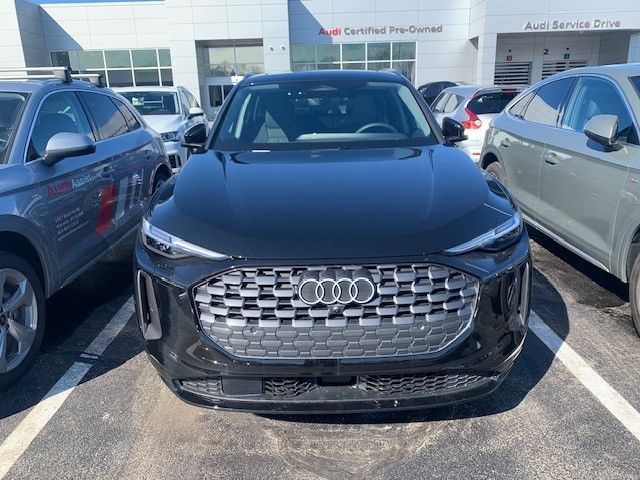 Thumbnail: 2025 Audi Q5 - 2