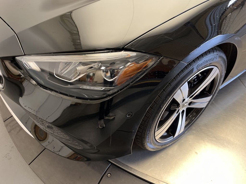 Thumbnail: 2025 Mercedes-Benz C-Class - 9