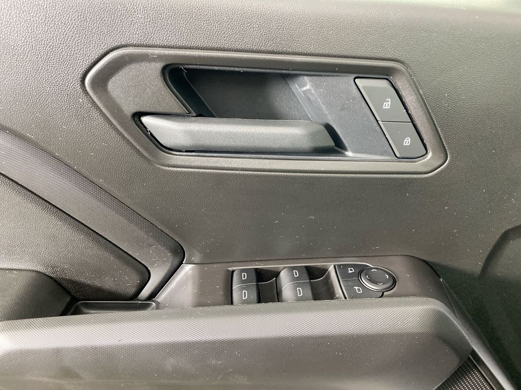 2025 Chevrolet Colorado Work Truck photo