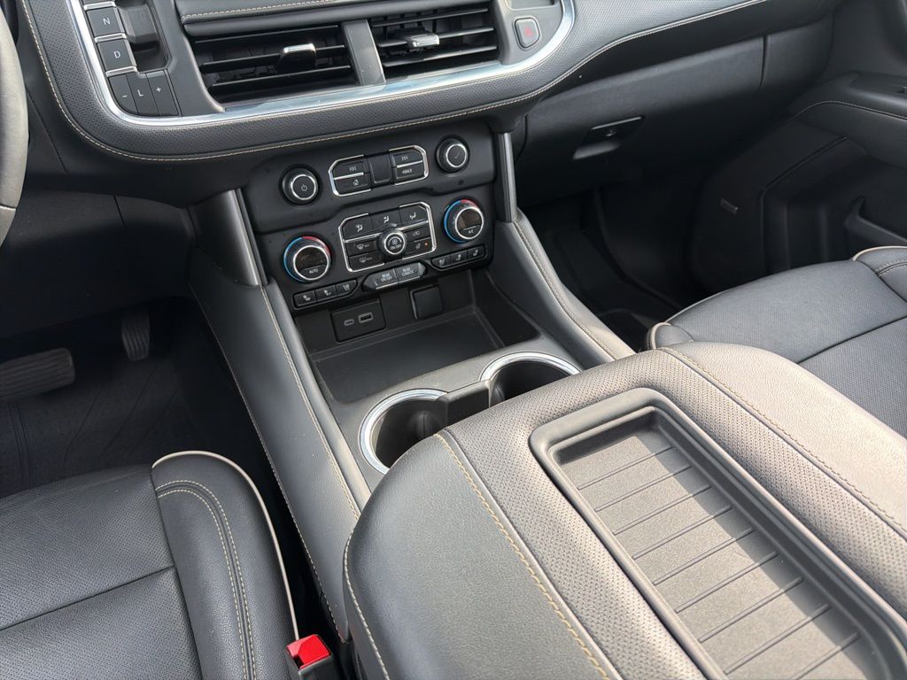 Thumbnail: 2023 Chevrolet Tahoe - 17