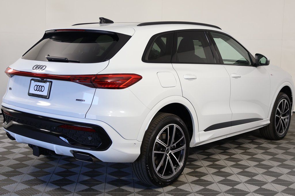 Thumbnail: 2026 Audi Q5 - 2