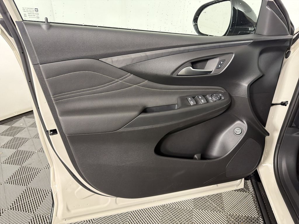 new 2026 Buick Envista car, priced at $32,105