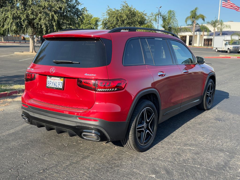 Thumbnail: 2020 Mercedes-Benz GLB - 5