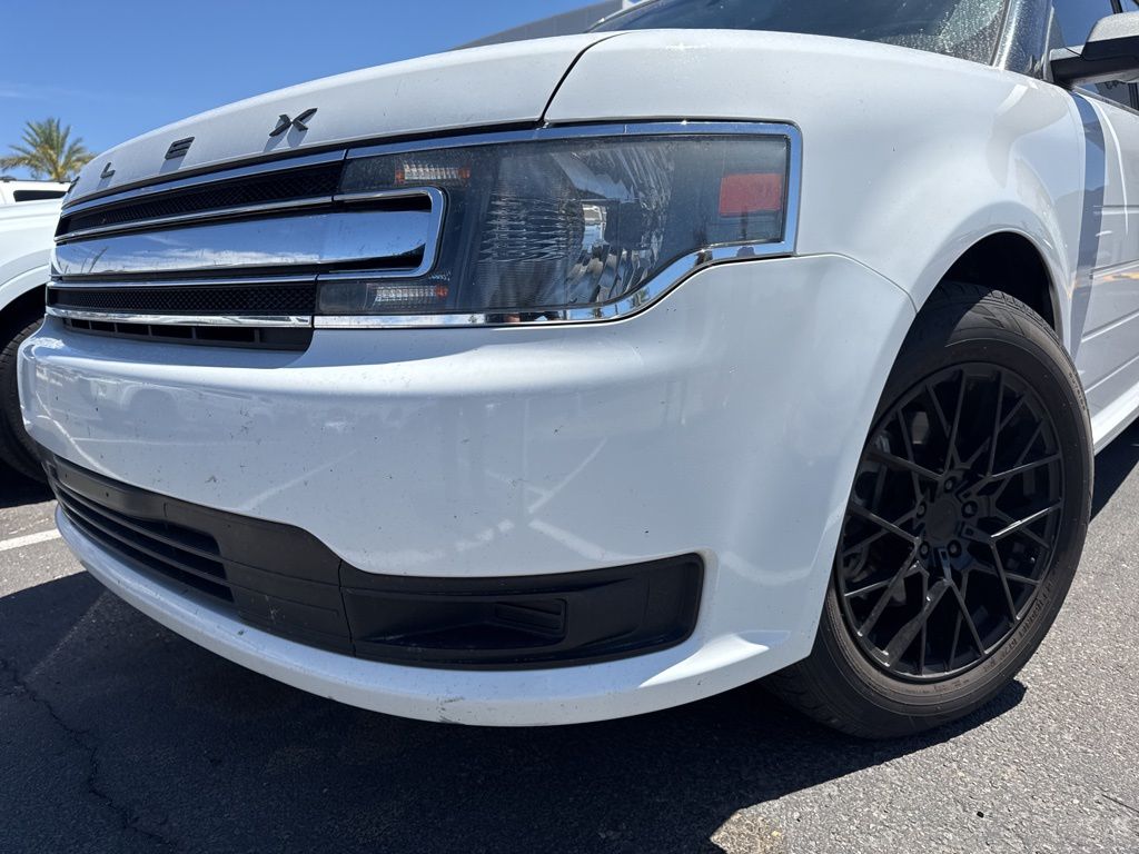 Thumbnail: 2018 Ford Flex - 4