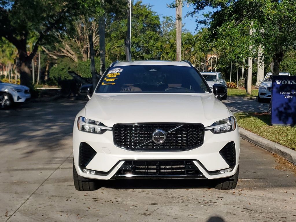 used 2023 Volvo XC60 car, priced at $31,395
