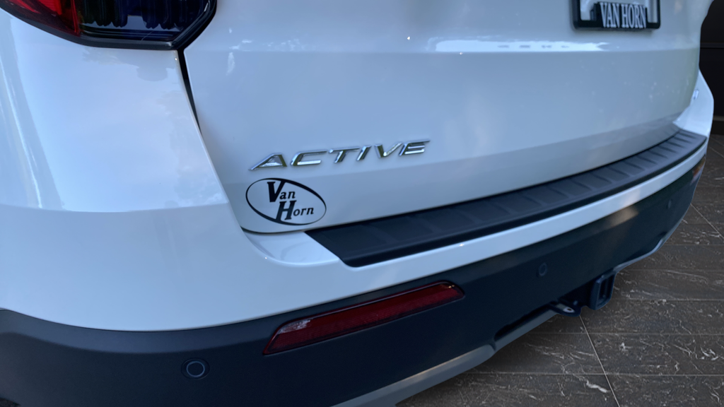 New 2026 Star White Metallic Tri-Coat Ford Active image 42