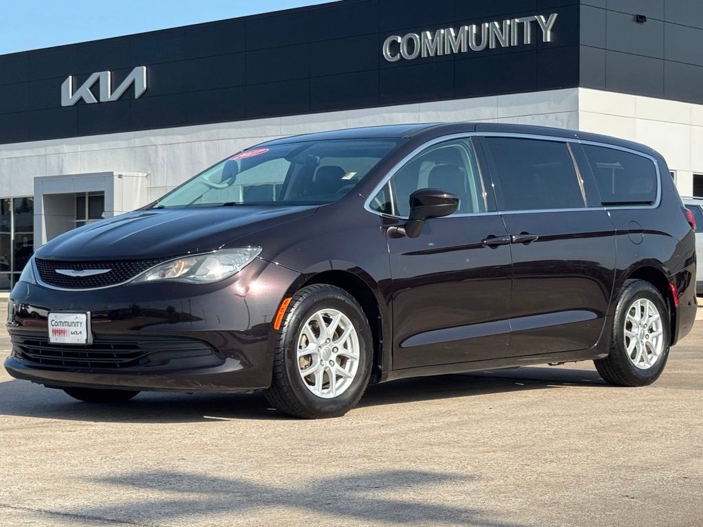 2017 Chrysler Pacifica LX - 0
