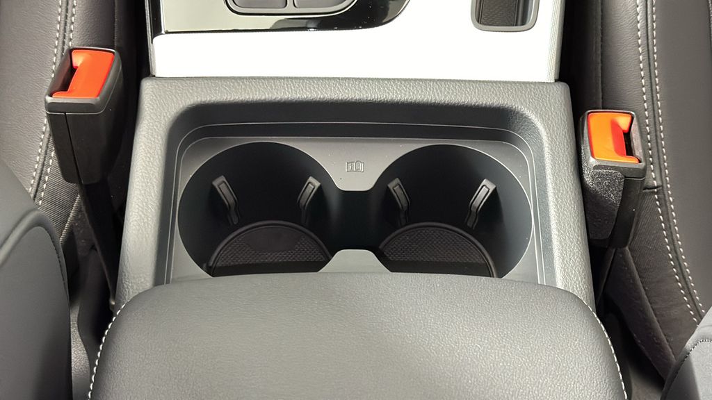 2025 Audi Q5  23