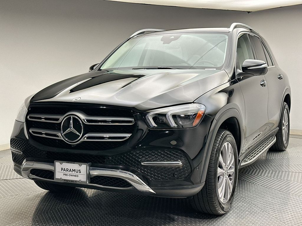 Thumbnail: 2022 Mercedes-Benz GLE - 1