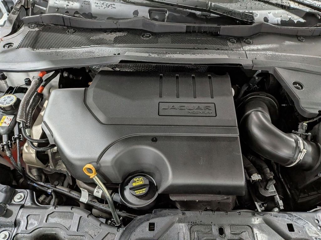 2024 Jaguar E-PACE P250