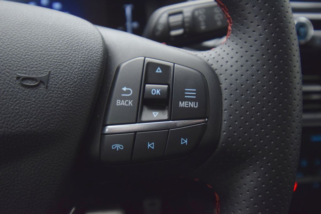 used 2024 Ford Escape car, priced at $21,400