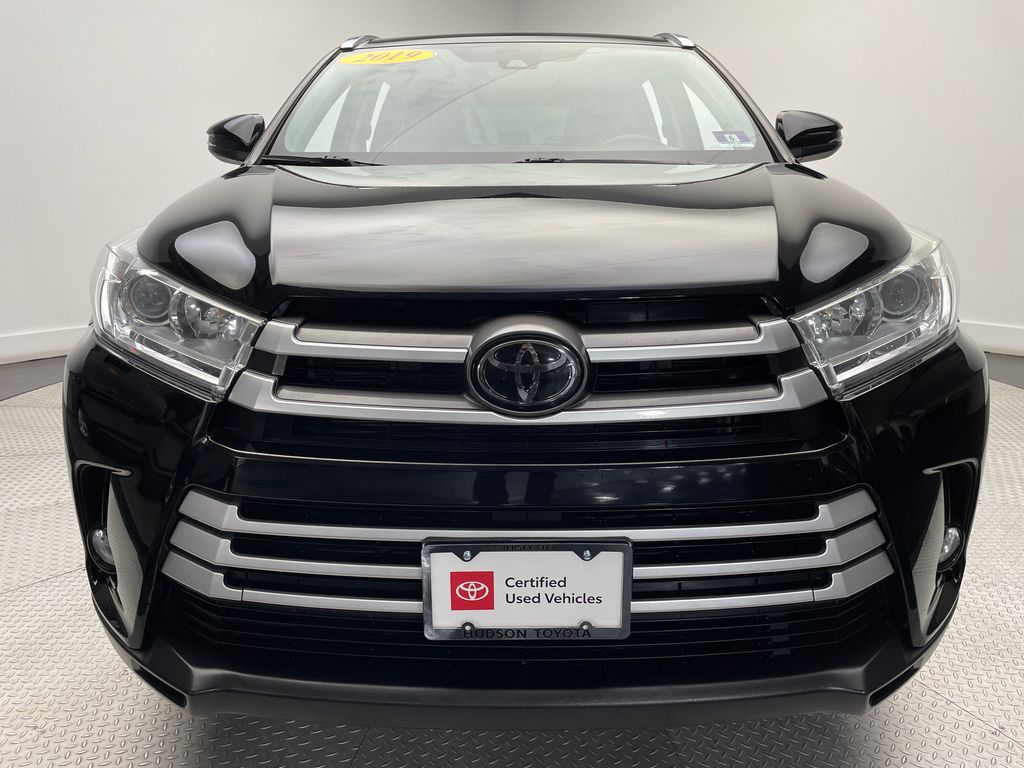 2019 Toyota Highlander XLE 2