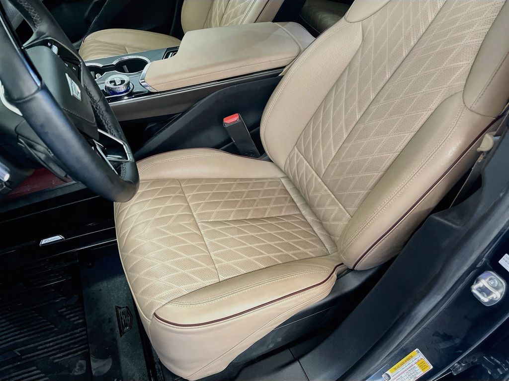 Used 2026 Green Cadillac Signature Luxury image 20
