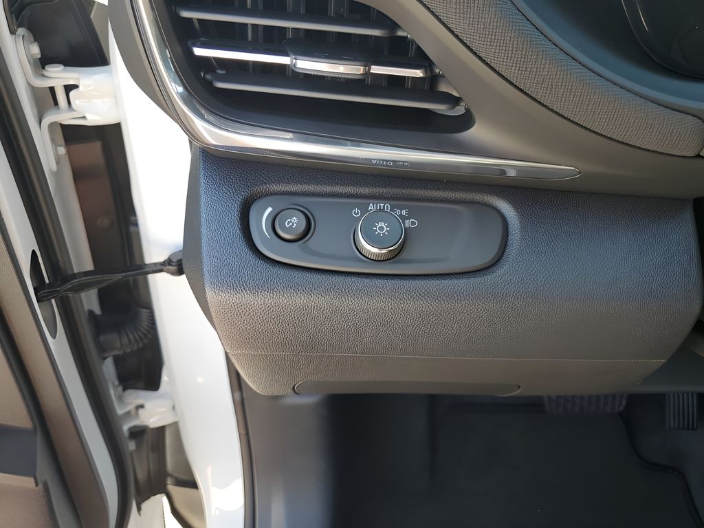 New Car 2025 Buick Envista  Preferred For Sale In Austin, Texas