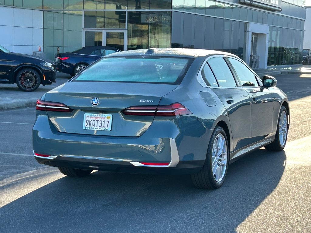 2024 BMW 5 Series 530i 5