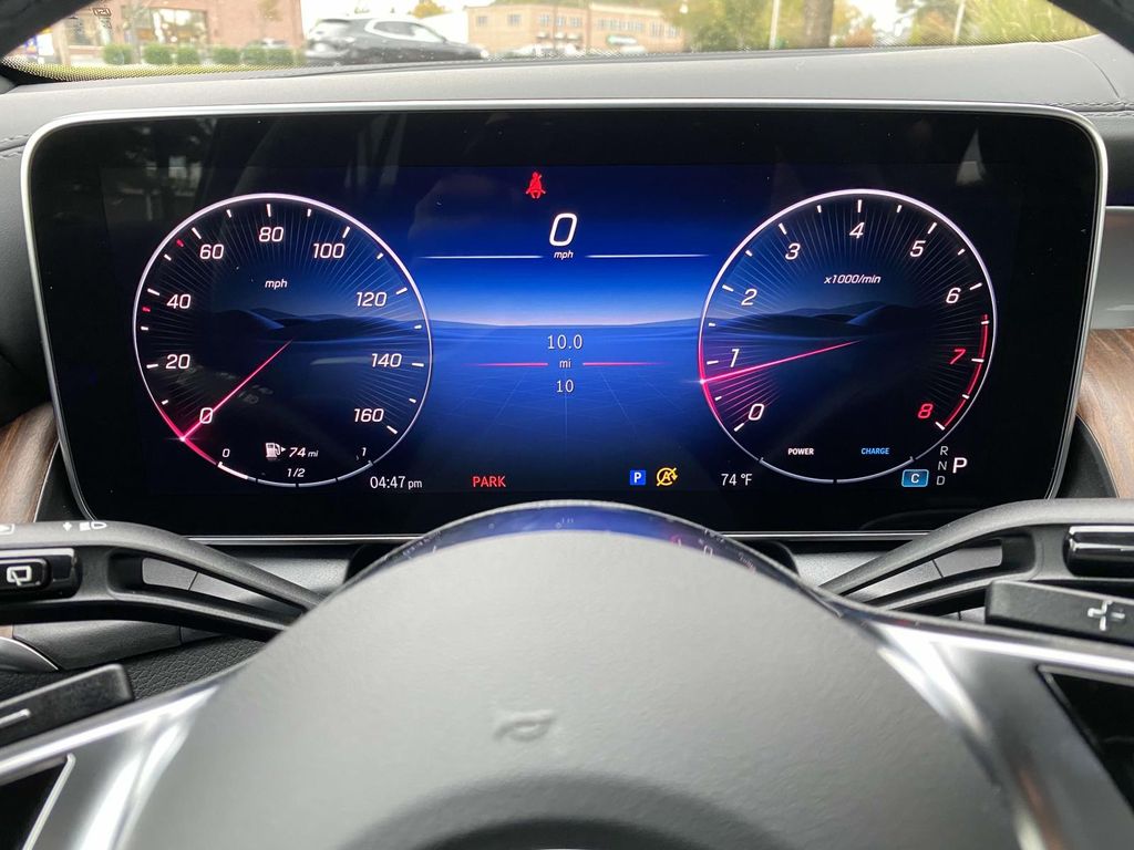 Thumbnail: 2025 Mercedes-Benz GLC - 29