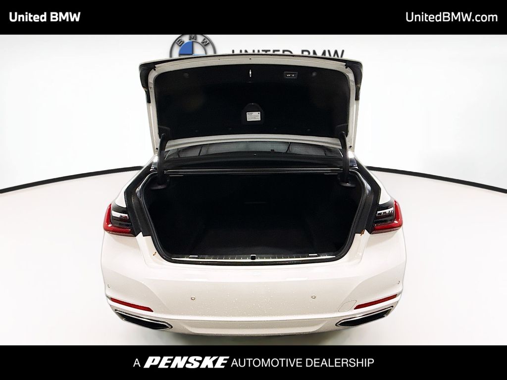Thumbnail: 2020 BMW 7 Series - 14