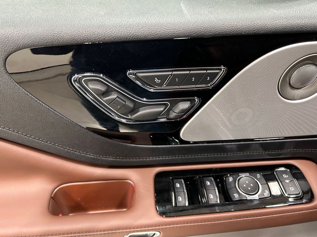 new 2026 Lincoln Aviator car, priced at $77,814