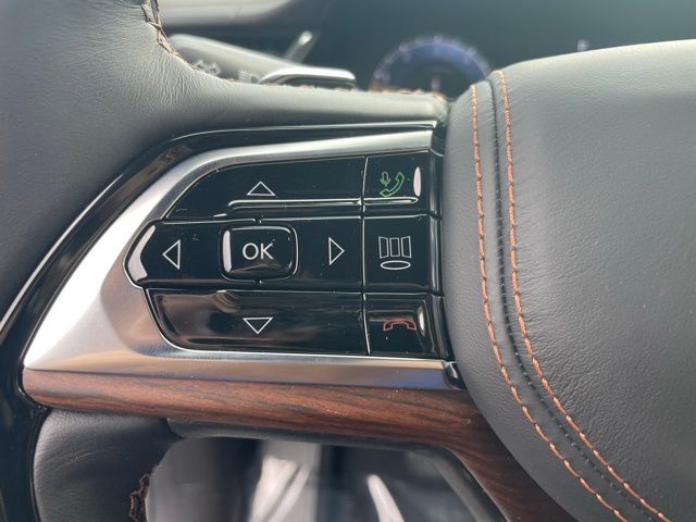 JeepGrand Cherokee L32