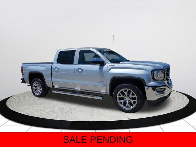 2018 GMC Sierra 4WD Crew Cab Short Box SLT's photo