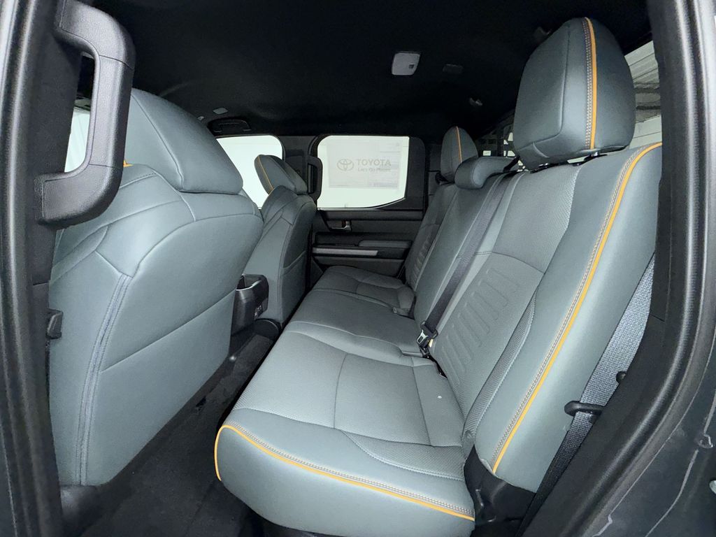 2026 Toyota Tacoma Trailhunter - Photo 12